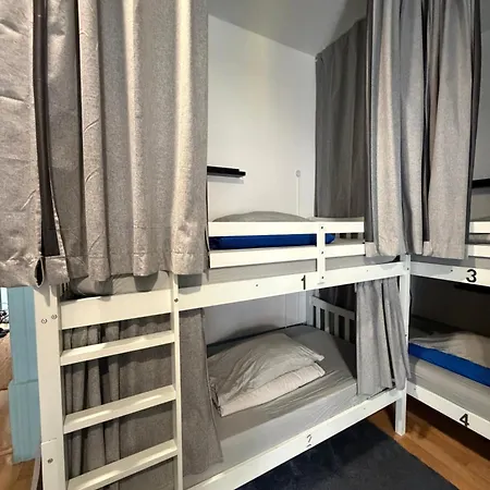 Guest World Porto