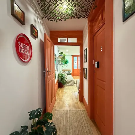 Guest World Hostel